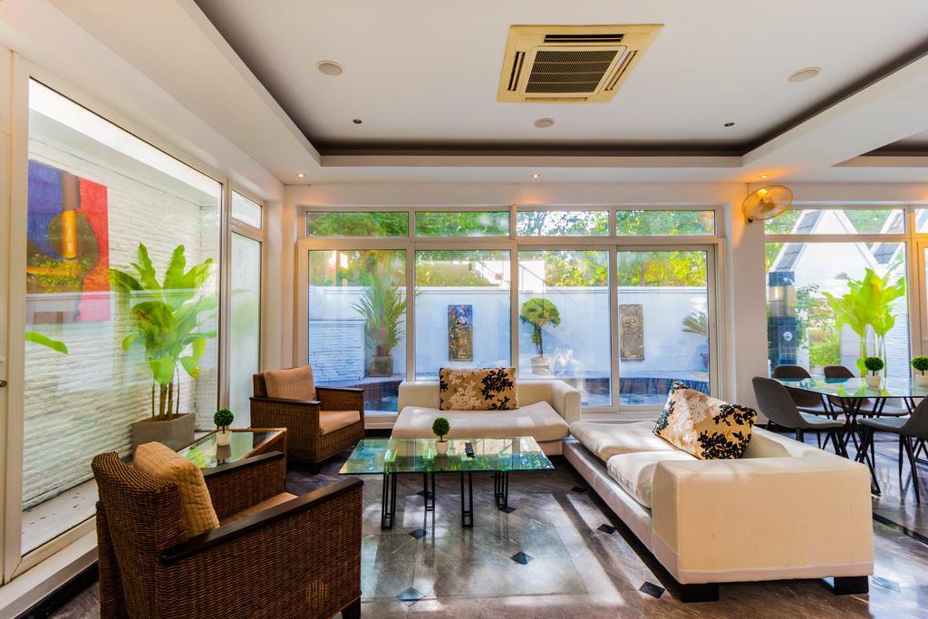 Jomtien Palace Pool Villa By Pattaya Sunny Rentals Ban Nong Tabaek Exterior photo